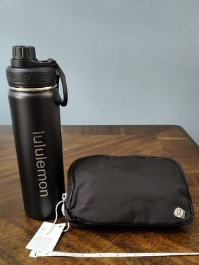 lululemon athletica Black 24oz Back To Life Sport Bottle & Everywhere Belt Bag